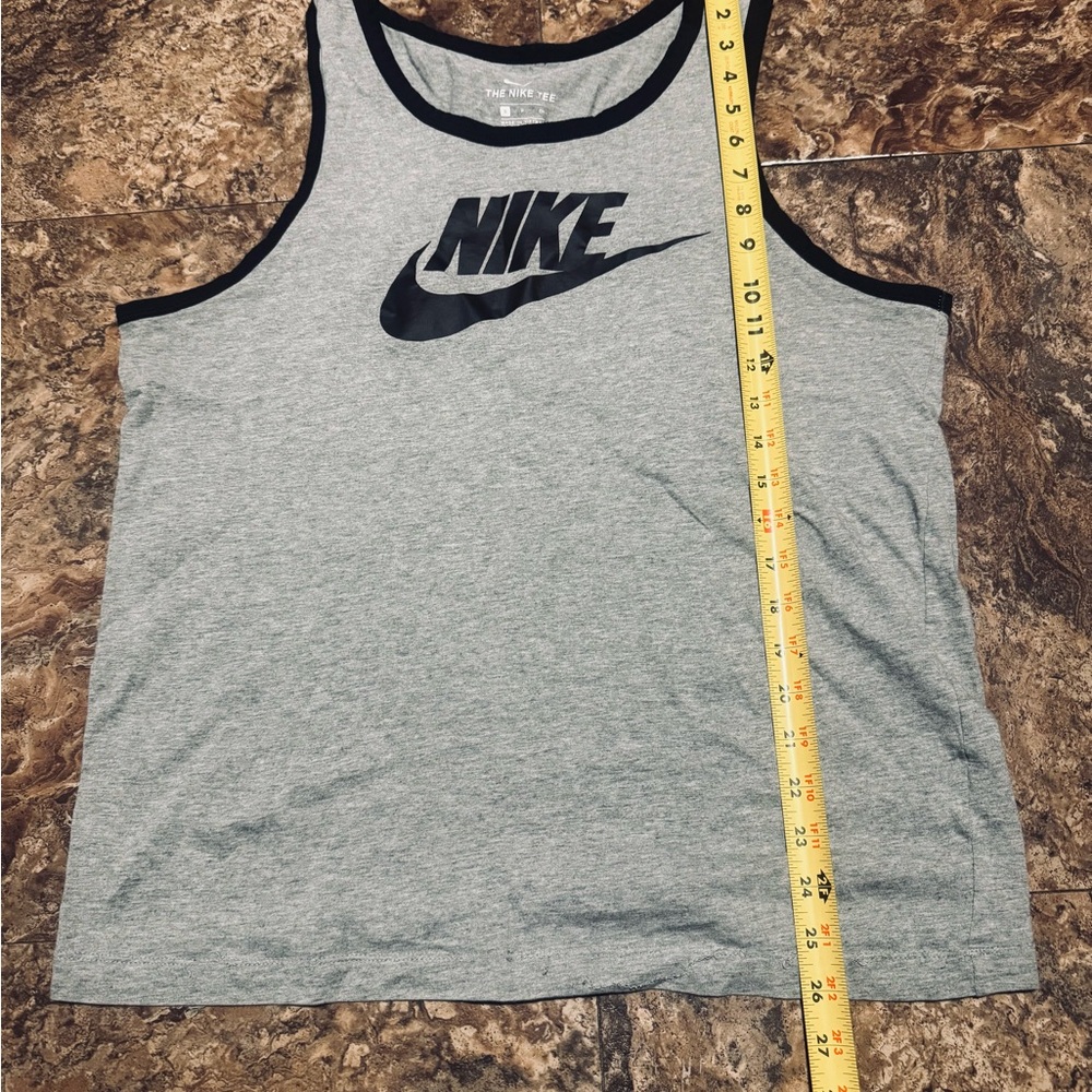 Nike Heather Gray Tee with Black Trim